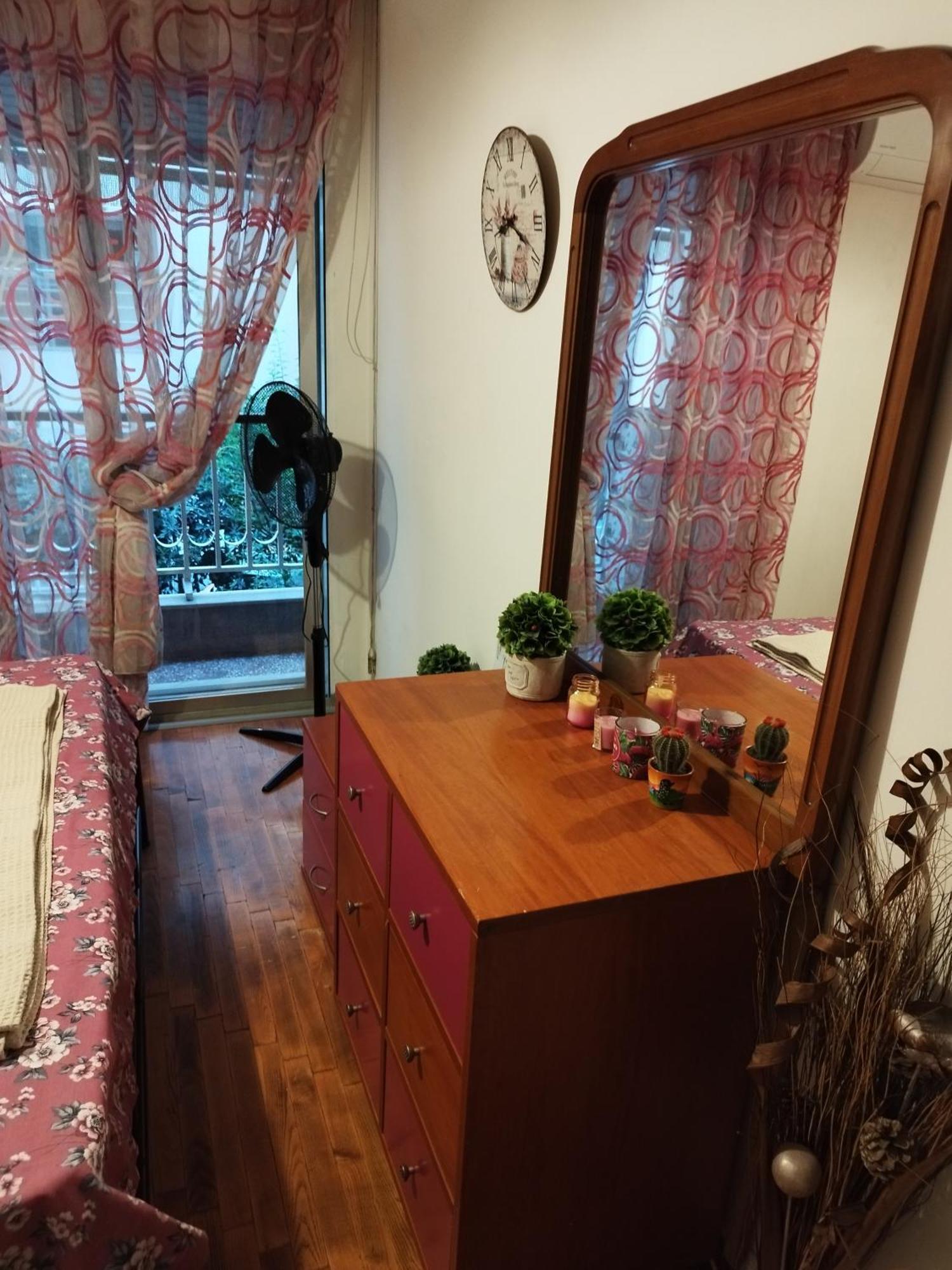 Private Rooms In Shared House Thessaloniki Room photo